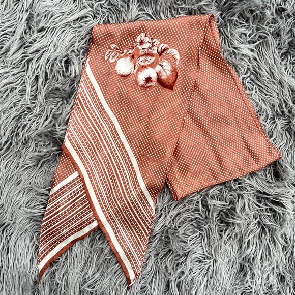 Vintage Classic Baar & Beards Inc 100% Silk Tie Scarf Retro Polka Dots Apples - Picture 3 of 8